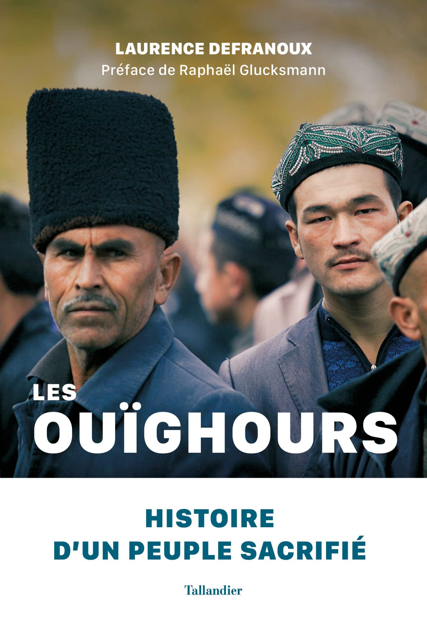 defranoux-ouighours-histoire-peuple-sacrifie-1399x2048